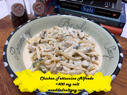 Mache ein cremiges Hähnchen-Alfredo: kein Salz hinzugefügt!!